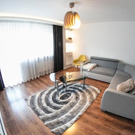 Best Apartment Тарнов Екстериор снимка