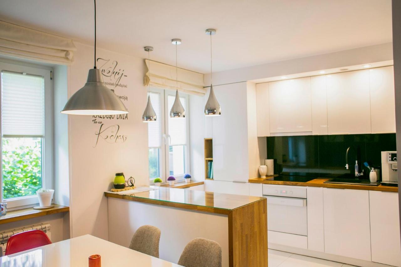 Best Apartment Тарнов Екстериор снимка