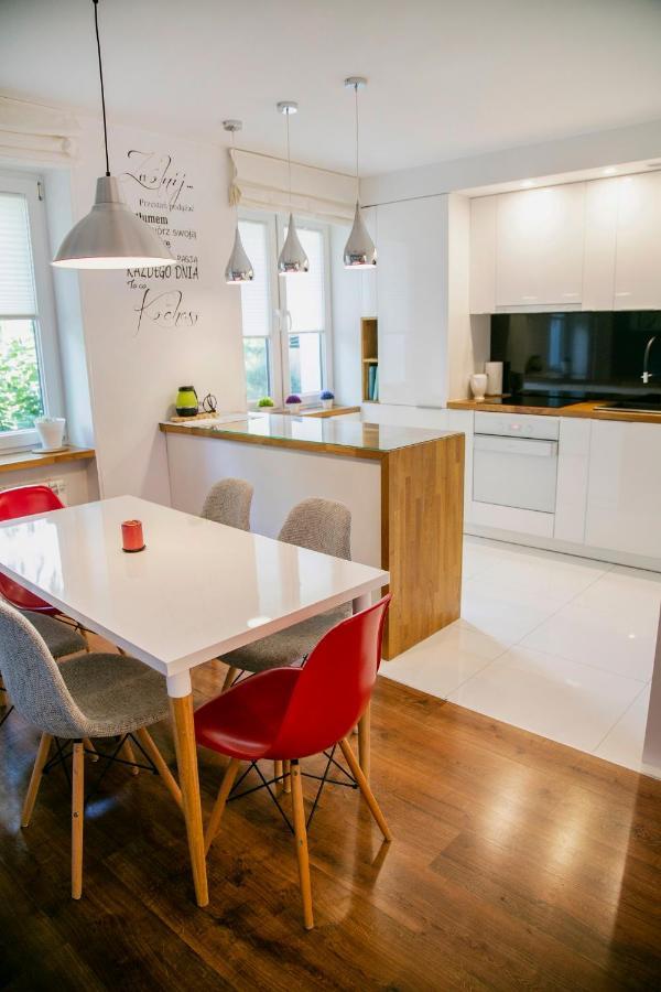 Best Apartment Тарнов Екстериор снимка