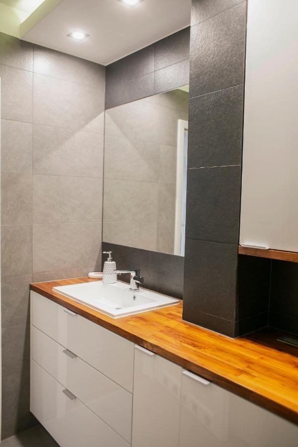 Best Apartment Тарнов Екстериор снимка