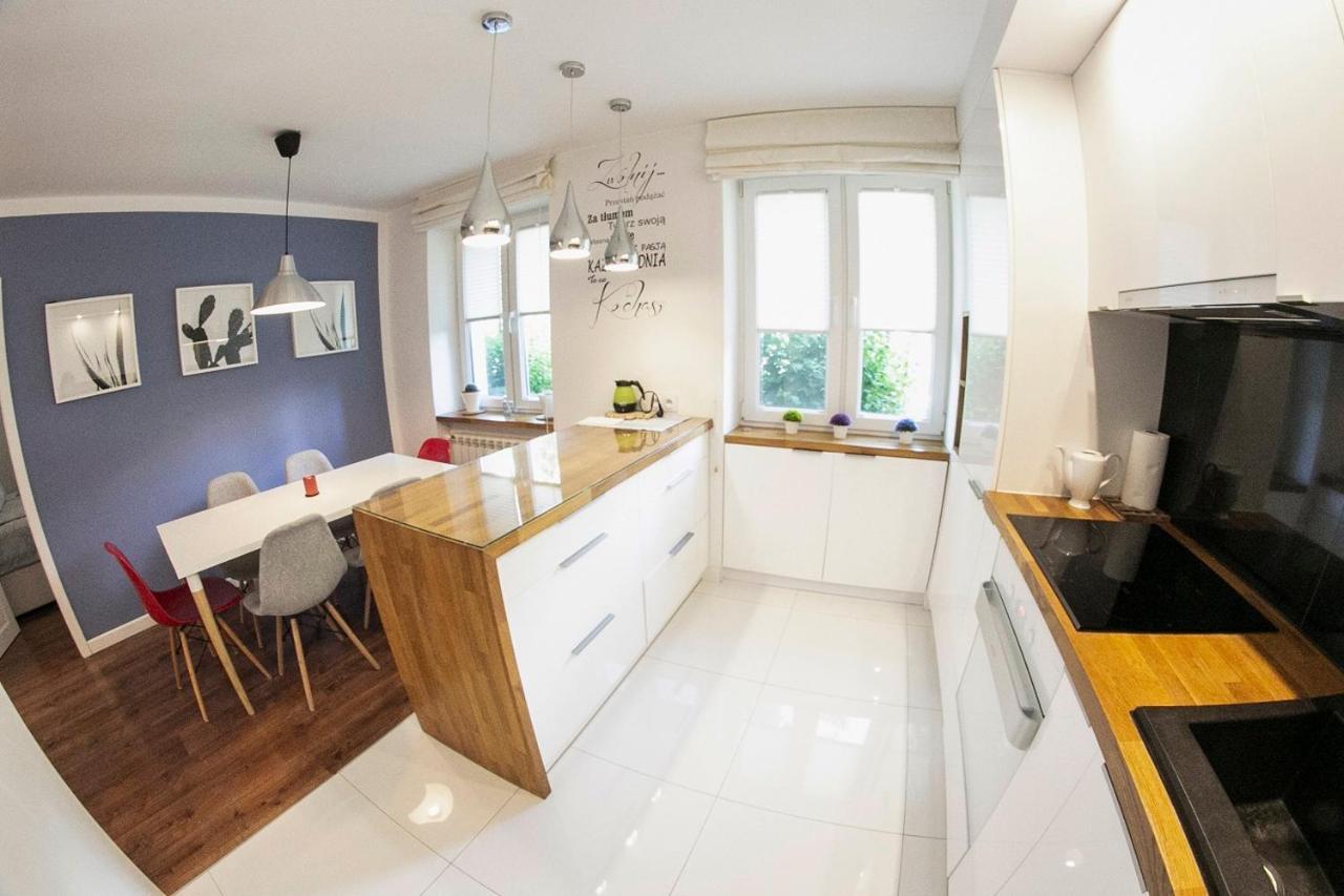 Best Apartment Тарнов Екстериор снимка